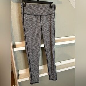 Athleta Medium Leggings